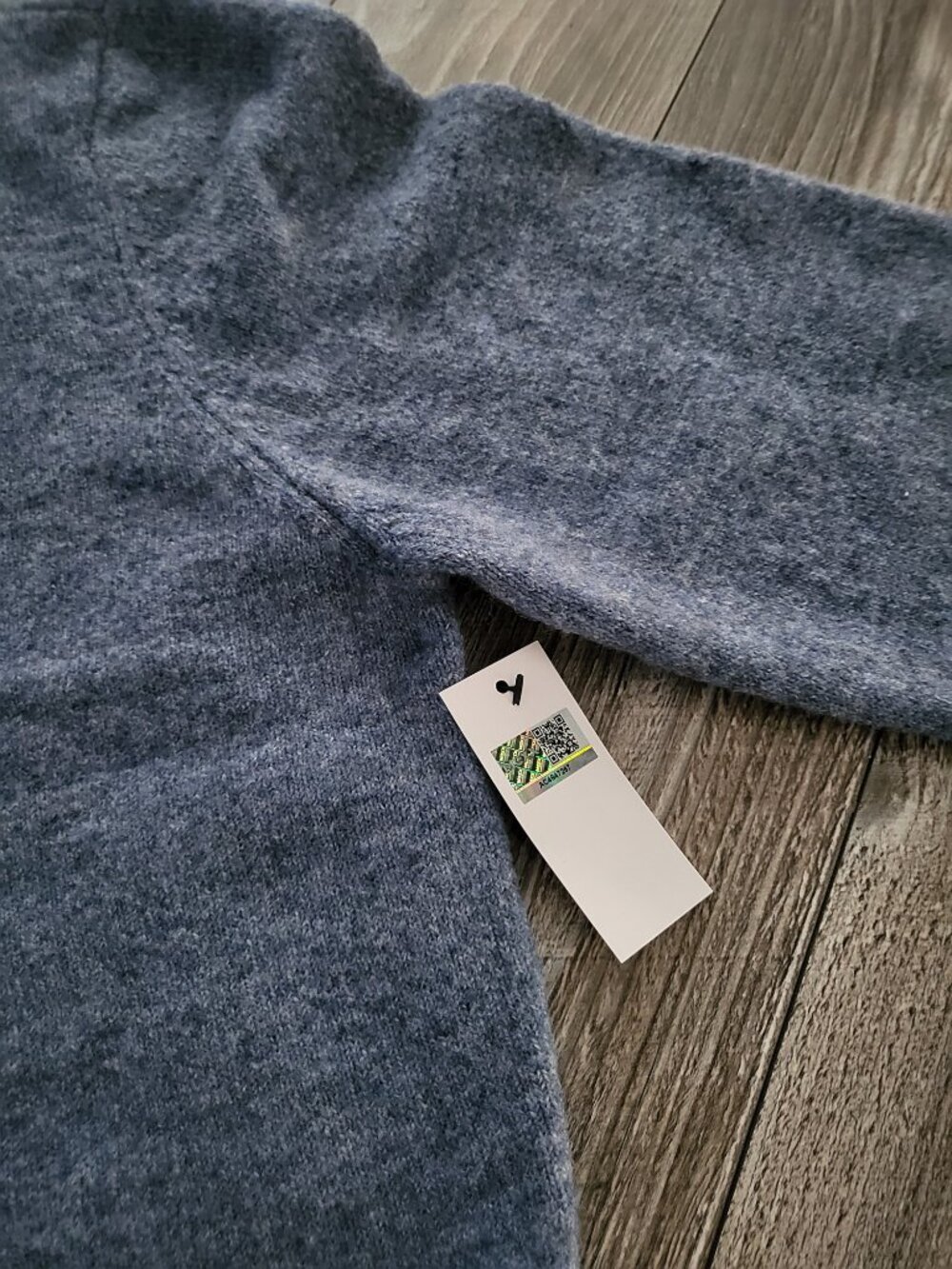Blue Ruffle Button Front Knit Cardigan Sweater Medium NWT Mexx - Picture 8 of 11